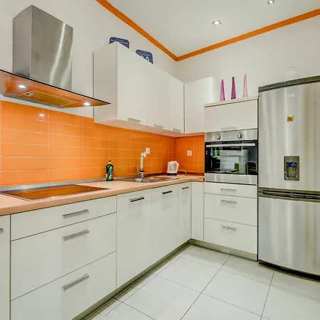 - Centre Anka Apartamento Split