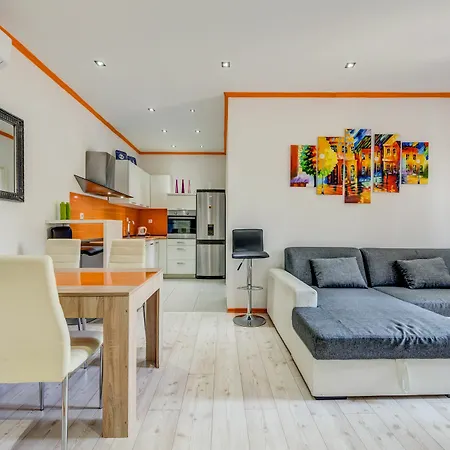 - Centre Anka Apartamento